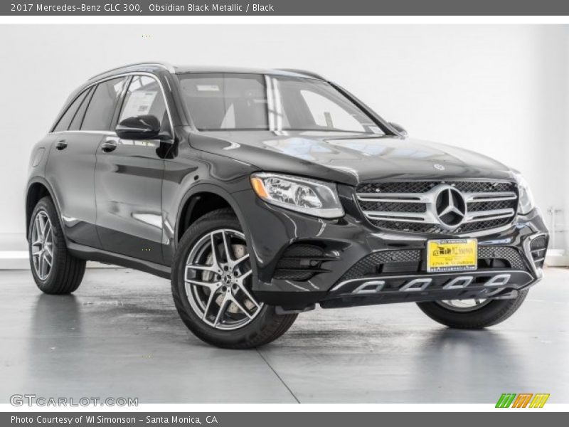 Obsidian Black Metallic / Black 2017 Mercedes-Benz GLC 300