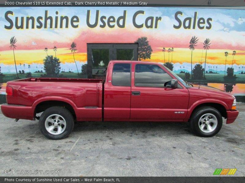 Dark Cherry Red Metallic / Medium Gray 2000 Chevrolet S10 LS Extended Cab