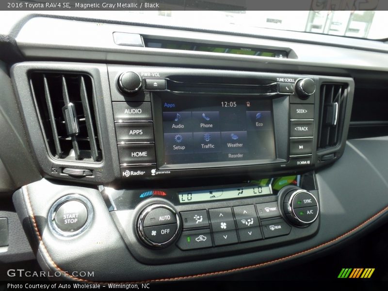 Magnetic Gray Metallic / Black 2016 Toyota RAV4 SE