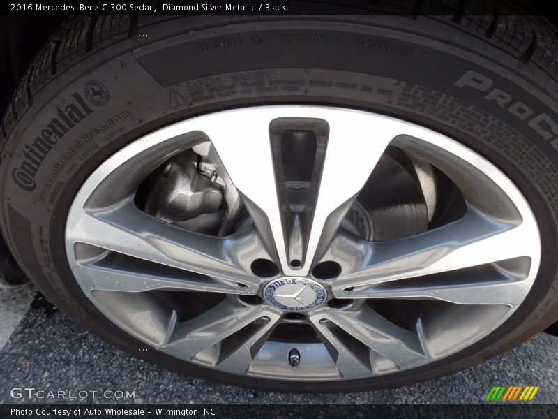 Diamond Silver Metallic / Black 2016 Mercedes-Benz C 300 Sedan