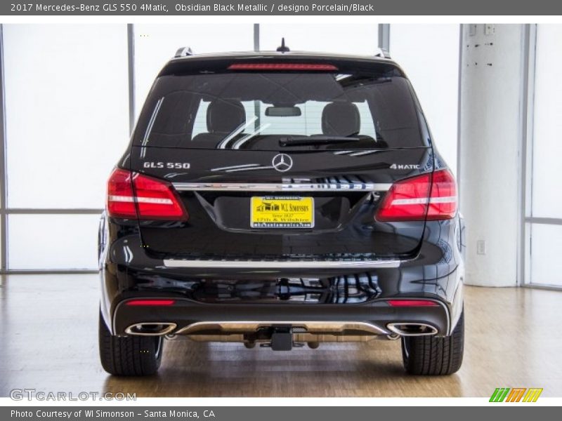 Obsidian Black Metallic / designo Porcelain/Black 2017 Mercedes-Benz GLS 550 4Matic