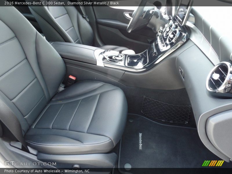 Diamond Silver Metallic / Black 2016 Mercedes-Benz C 300 Sedan