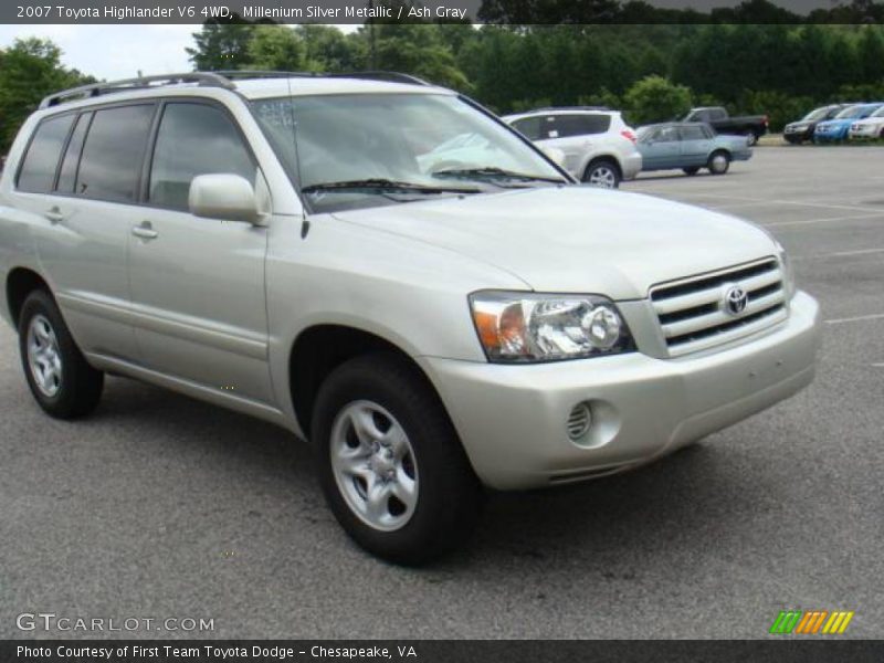 Millenium Silver Metallic / Ash Gray 2007 Toyota Highlander V6 4WD