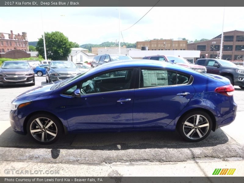 Deep Sea Blue / Black 2017 Kia Forte EX