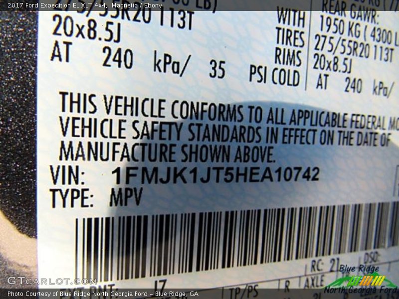 Magnetic / Ebony 2017 Ford Expedition EL XLT 4x4