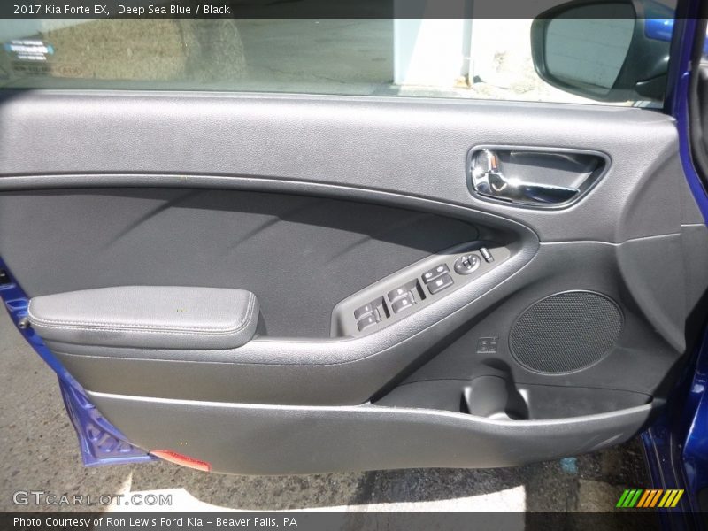 Deep Sea Blue / Black 2017 Kia Forte EX