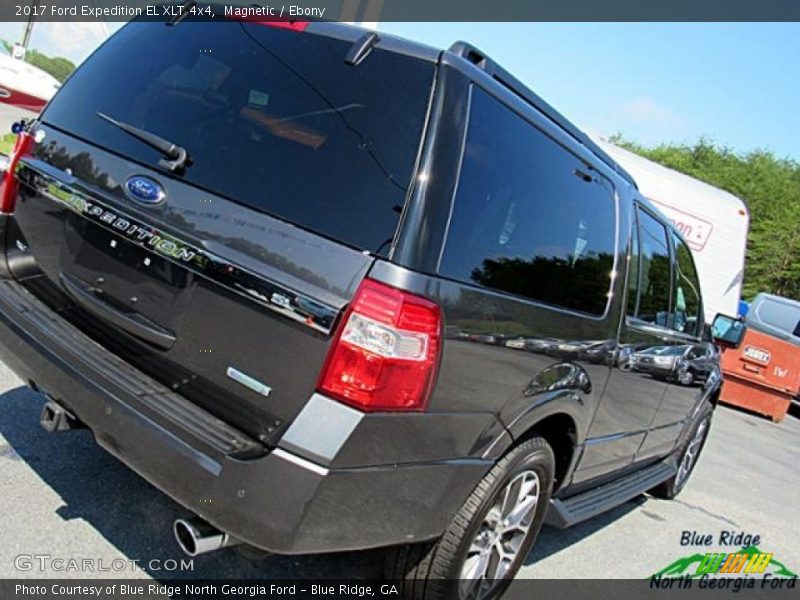 Magnetic / Ebony 2017 Ford Expedition EL XLT 4x4