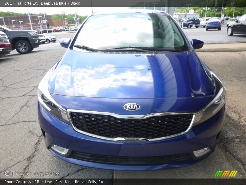 Deep Sea Blue / Black 2017 Kia Forte EX