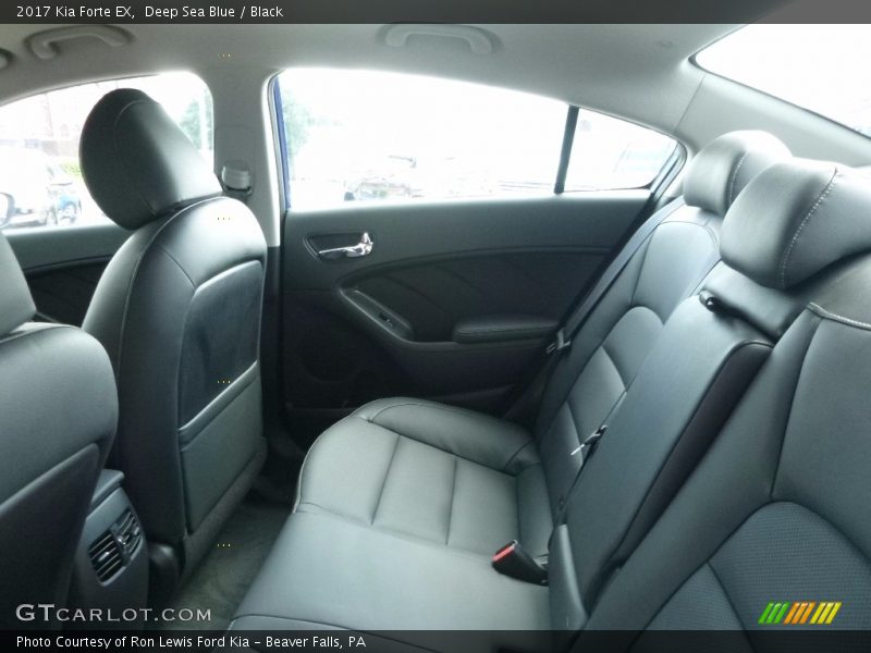 Deep Sea Blue / Black 2017 Kia Forte EX
