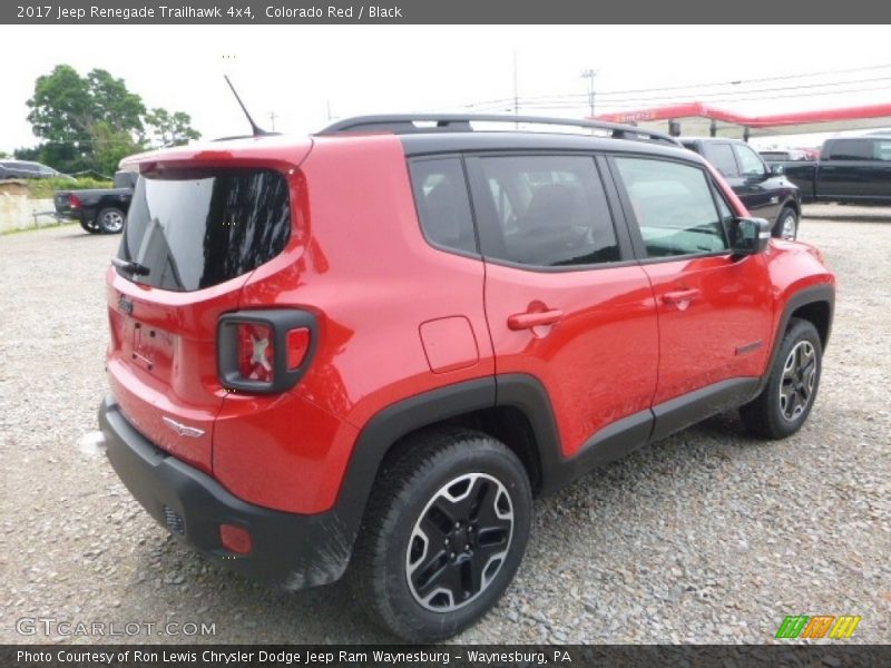  2017 Renegade Trailhawk 4x4 Colorado Red