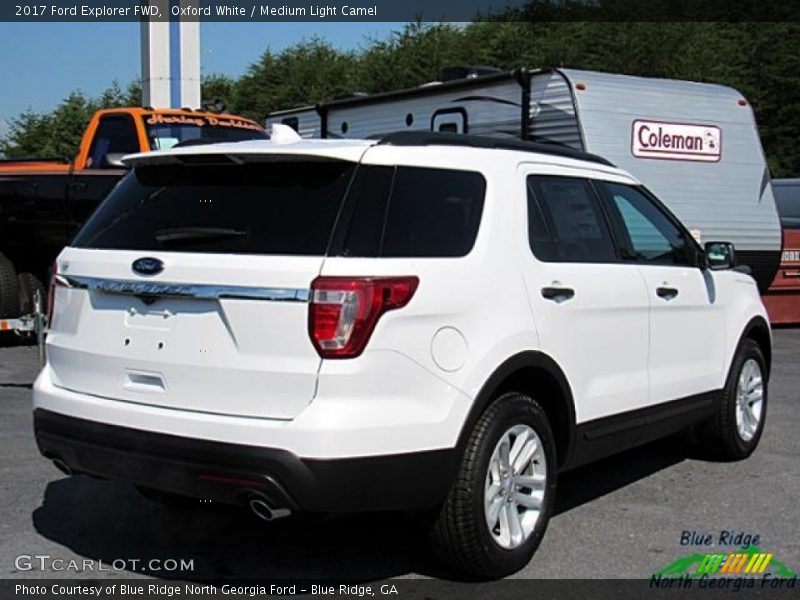 Oxford White / Medium Light Camel 2017 Ford Explorer FWD
