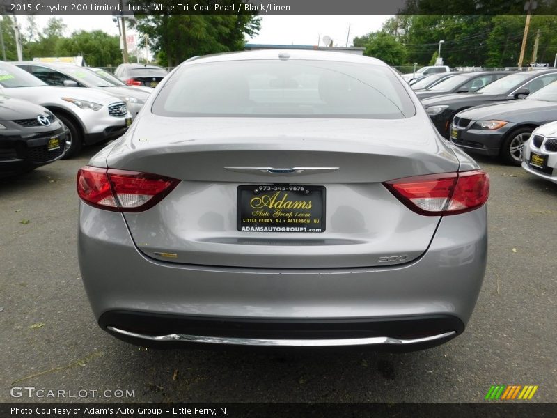 Lunar White Tri-Coat Pearl / Black/Linen 2015 Chrysler 200 Limited