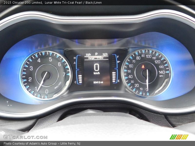 Lunar White Tri-Coat Pearl / Black/Linen 2015 Chrysler 200 Limited