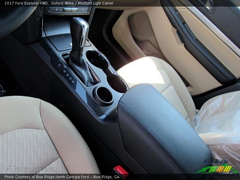 Oxford White / Medium Light Camel 2017 Ford Explorer FWD