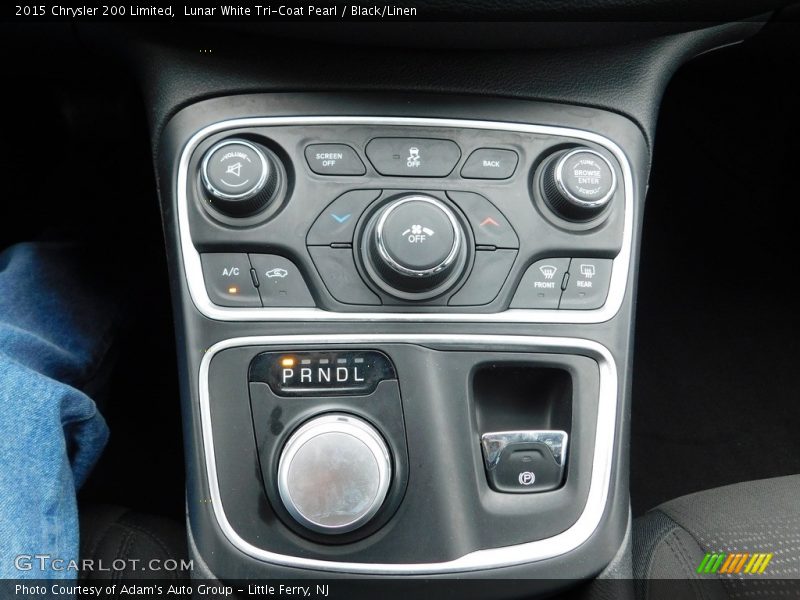 Lunar White Tri-Coat Pearl / Black/Linen 2015 Chrysler 200 Limited