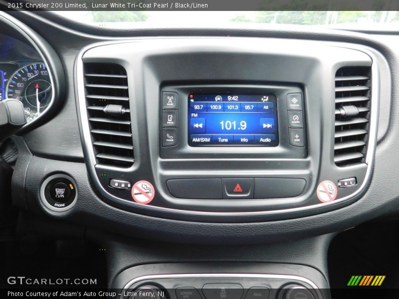 Lunar White Tri-Coat Pearl / Black/Linen 2015 Chrysler 200 Limited