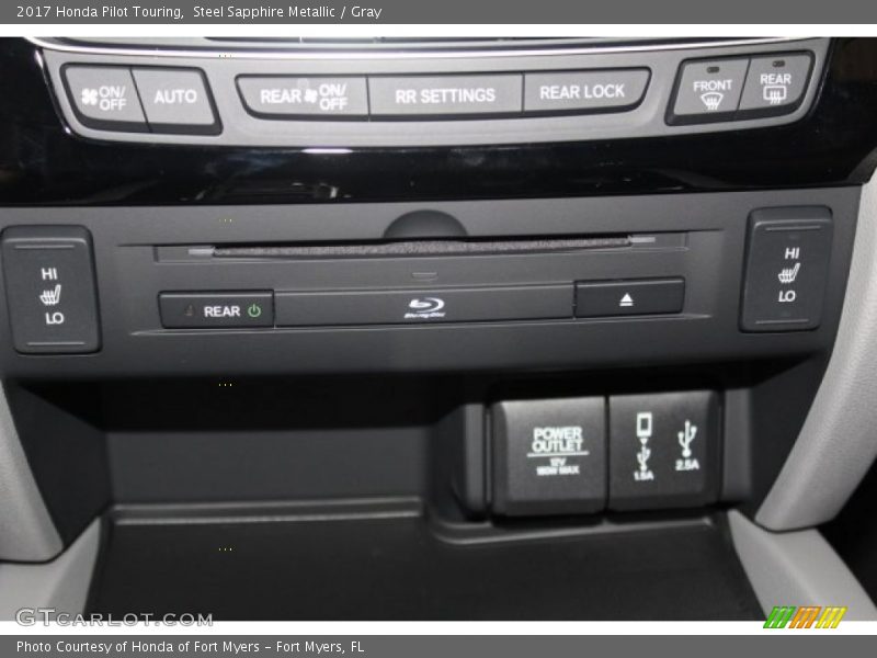 Steel Sapphire Metallic / Gray 2017 Honda Pilot Touring