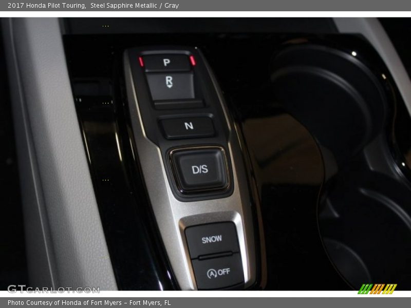 Steel Sapphire Metallic / Gray 2017 Honda Pilot Touring