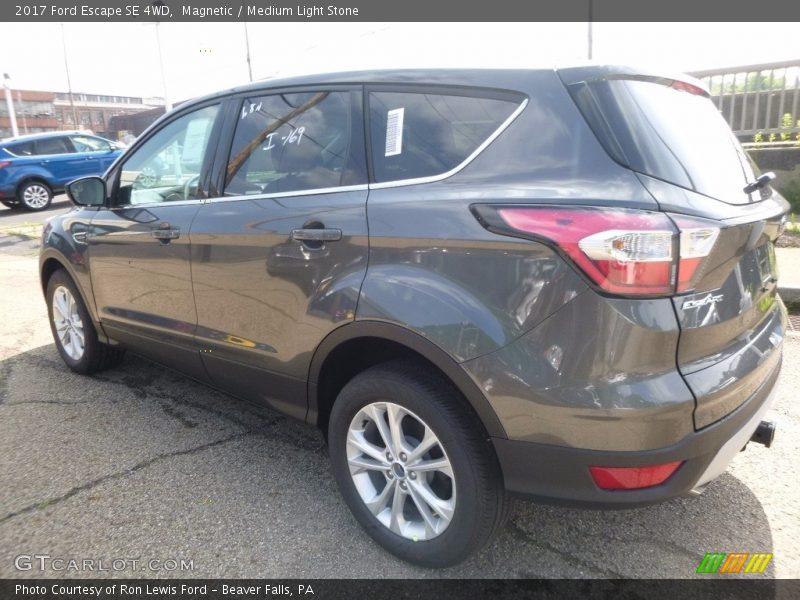 Magnetic / Medium Light Stone 2017 Ford Escape SE 4WD