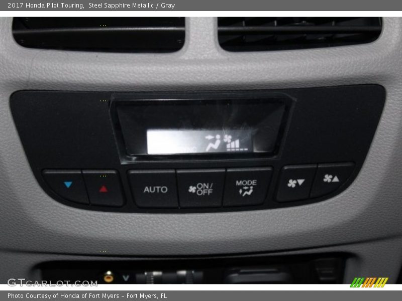 Steel Sapphire Metallic / Gray 2017 Honda Pilot Touring