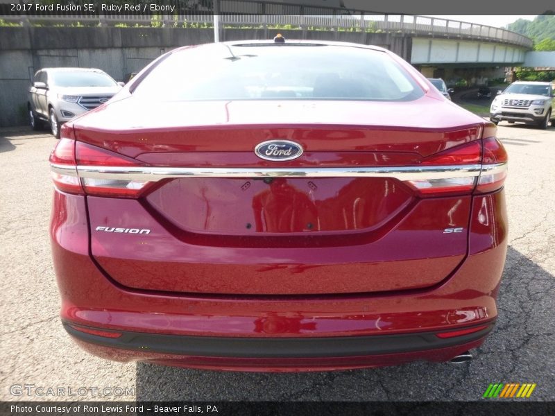 Ruby Red / Ebony 2017 Ford Fusion SE