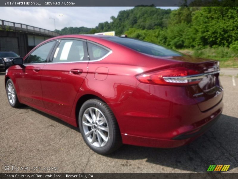 Ruby Red / Ebony 2017 Ford Fusion SE