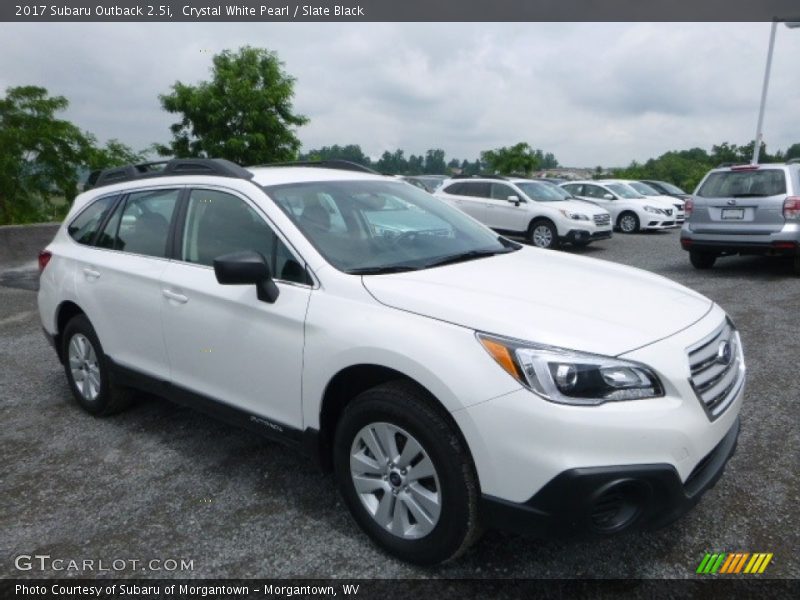 Crystal White Pearl / Slate Black 2017 Subaru Outback 2.5i