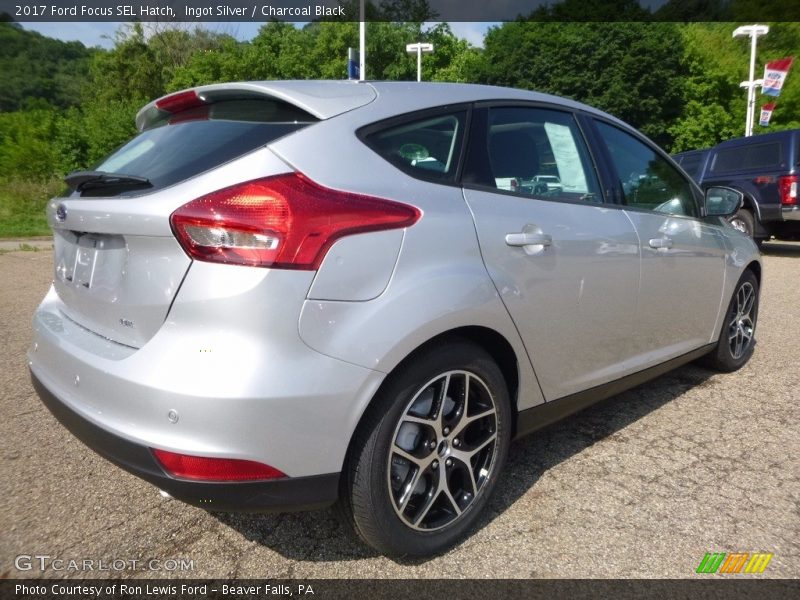 Ingot Silver / Charcoal Black 2017 Ford Focus SEL Hatch