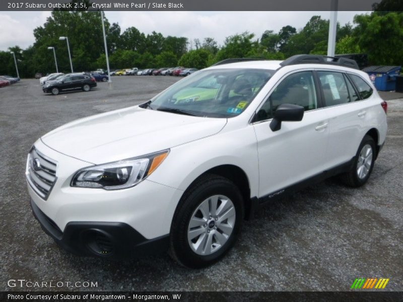 Crystal White Pearl / Slate Black 2017 Subaru Outback 2.5i