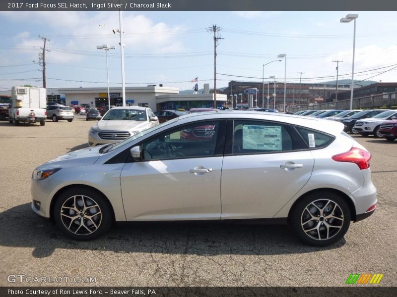 Ingot Silver / Charcoal Black 2017 Ford Focus SEL Hatch