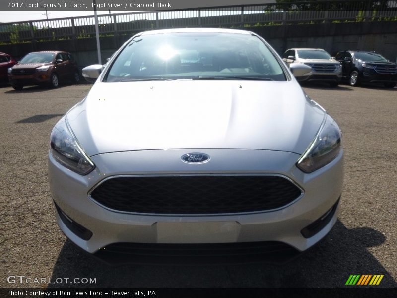 Ingot Silver / Charcoal Black 2017 Ford Focus SEL Hatch