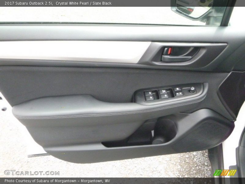 Crystal White Pearl / Slate Black 2017 Subaru Outback 2.5i