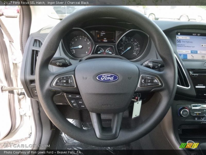 Ingot Silver / Charcoal Black 2017 Ford Focus SEL Hatch