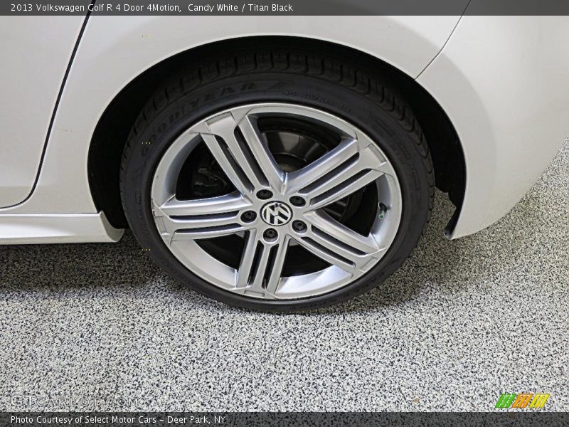 Candy White / Titan Black 2013 Volkswagen Golf R 4 Door 4Motion