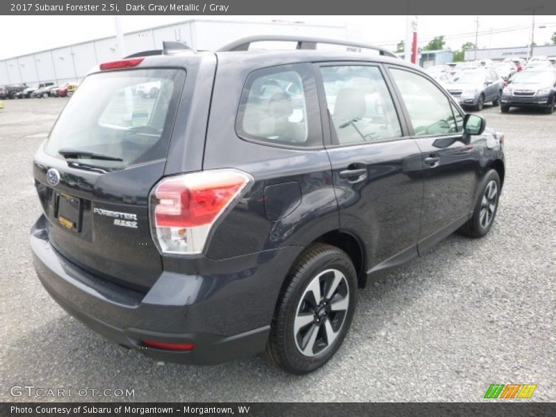 Dark Gray Metallic / Gray 2017 Subaru Forester 2.5i