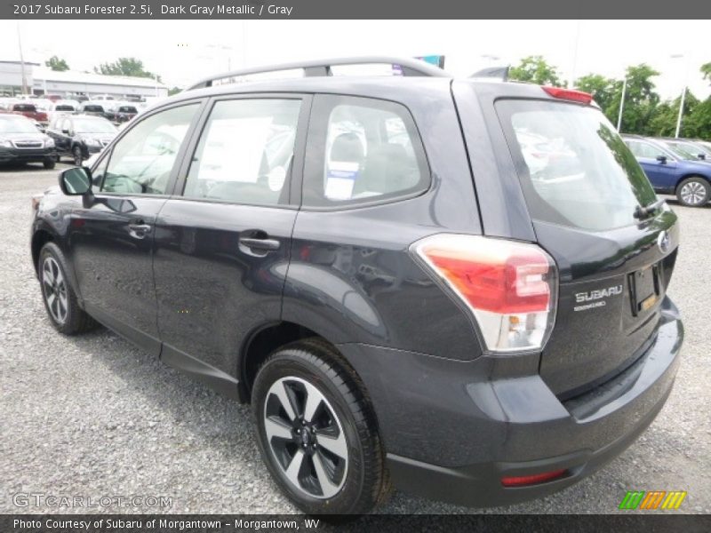 Dark Gray Metallic / Gray 2017 Subaru Forester 2.5i