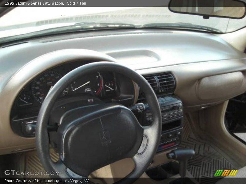 Gold / Tan 1999 Saturn S Series SW1 Wagon