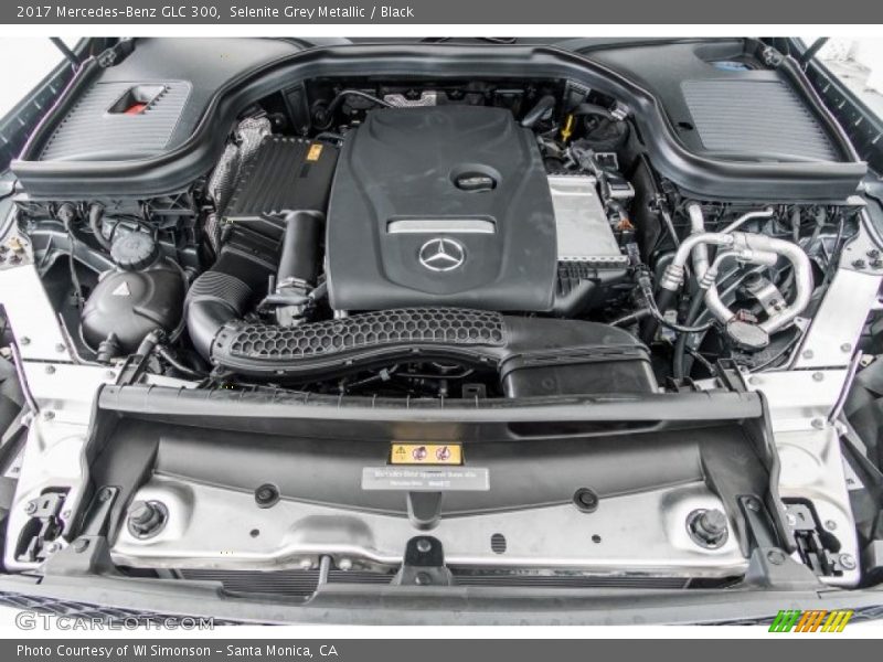 Selenite Grey Metallic / Black 2017 Mercedes-Benz GLC 300