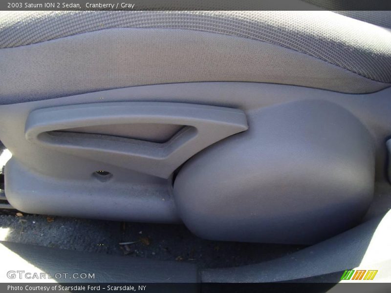 Cranberry / Gray 2003 Saturn ION 2 Sedan
