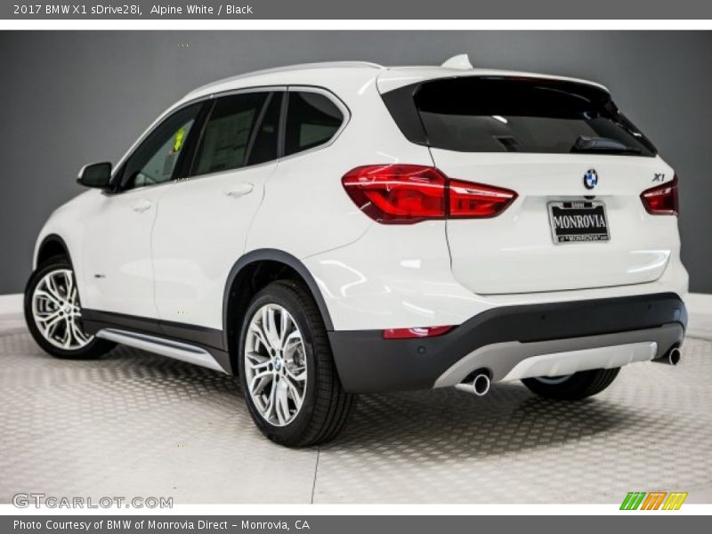 Alpine White / Black 2017 BMW X1 sDrive28i