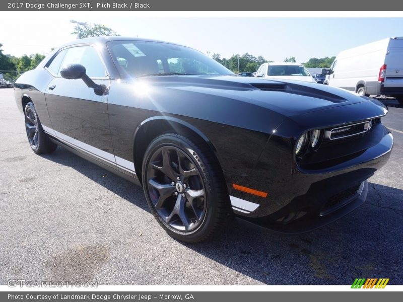 Pitch Black / Black 2017 Dodge Challenger SXT