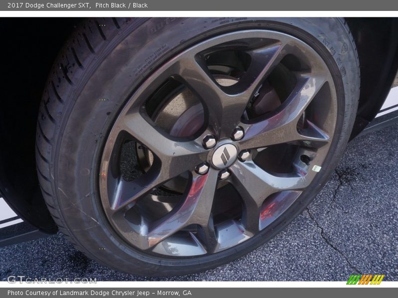 Pitch Black / Black 2017 Dodge Challenger SXT