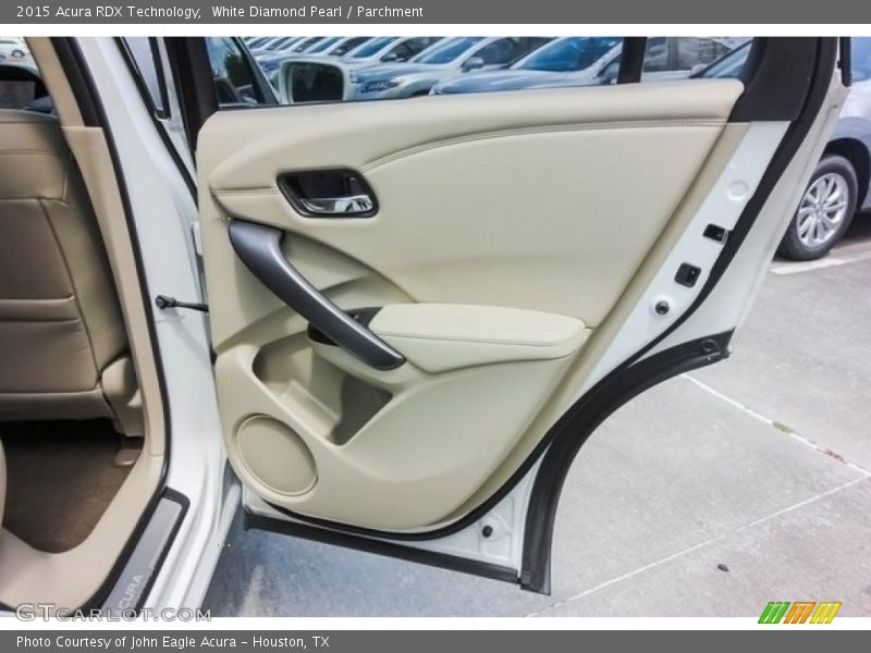White Diamond Pearl / Parchment 2015 Acura RDX Technology