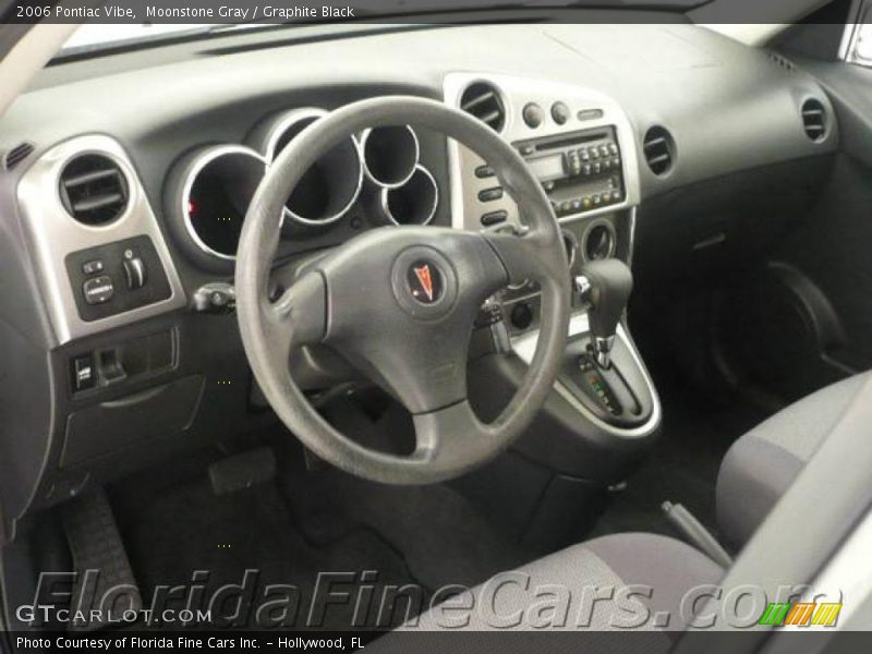 Moonstone Gray / Graphite Black 2006 Pontiac Vibe
