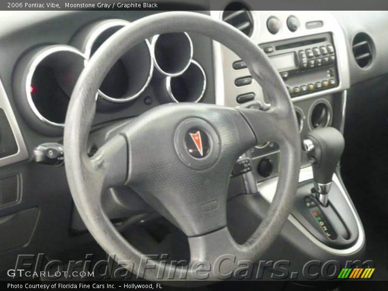 Moonstone Gray / Graphite Black 2006 Pontiac Vibe
