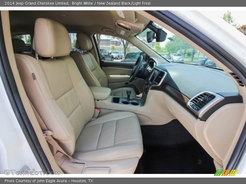 Bright White / New Zealand Black/Light Frost 2014 Jeep Grand Cherokee Limited