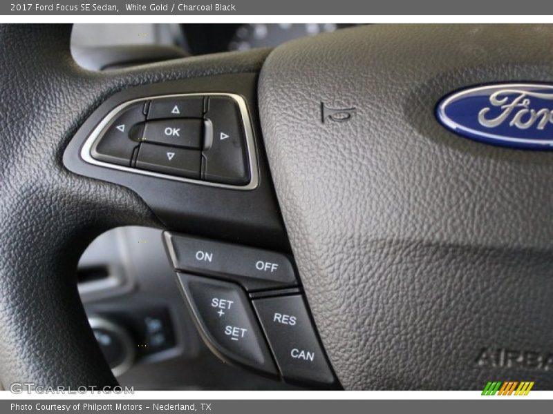 Controls of 2017 Focus SE Sedan