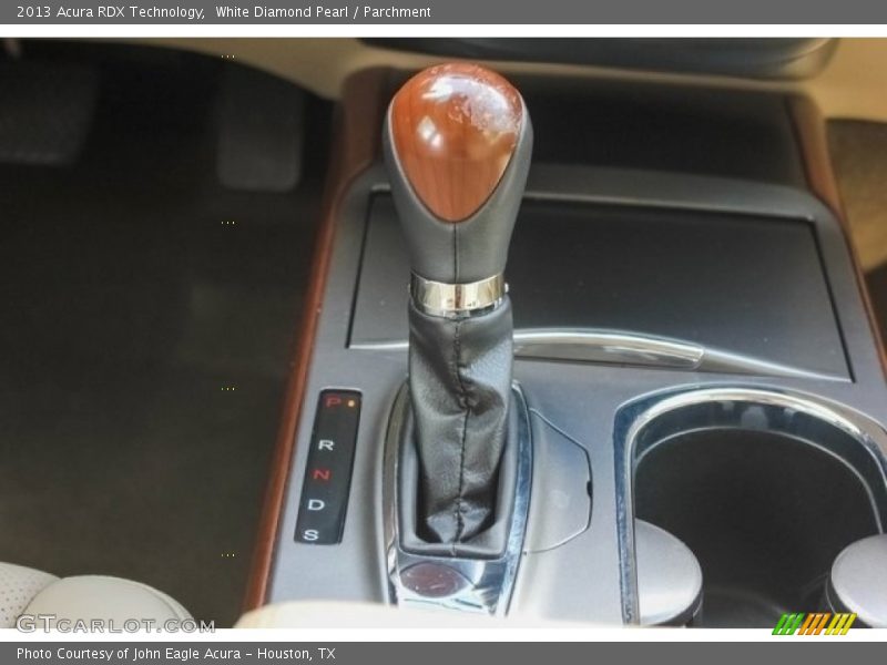 White Diamond Pearl / Parchment 2013 Acura RDX Technology