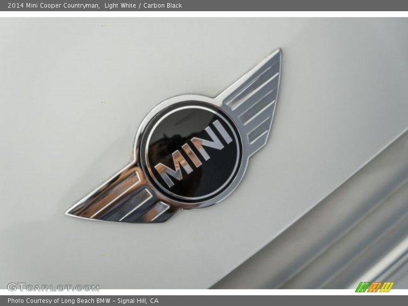 Light White / Carbon Black 2014 Mini Cooper Countryman