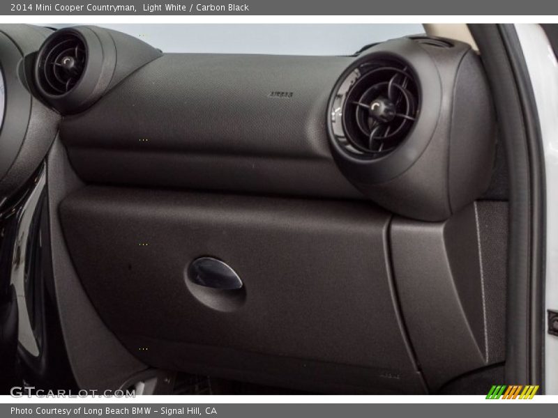Light White / Carbon Black 2014 Mini Cooper Countryman